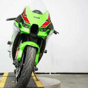Excellent prix pour la moto sportive avancée Ninja ZX 10R 2024 : performances ultimes sur circuit, équilibre sur route - Product Image 1