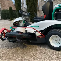Débroussailleuse autoportée OREC Rabbit RMK151 de haut niveau hautes performances et polyvalence pour l'aménagement paysager professionnel