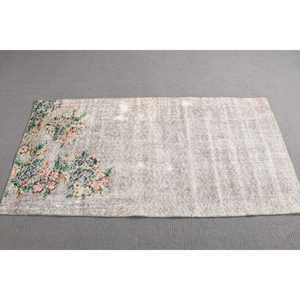 Tapis persan vintage turc en laine 2,8x5,4 pieds, gris-vert, motif patchwork avec envers en latex - Product Image 2