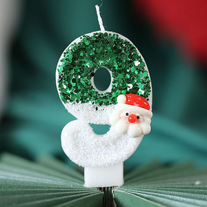 Fabriqué à la main paraffine numéro forme bougie usine en gros père noël vert blanc décoration de gâteau d'anniversaire - Product Image 3