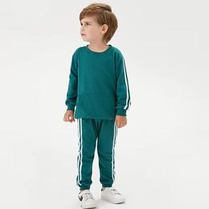 Conjunto Deportivo de Invierno Personalizado para Adultos, Niños y Niñas, Sudadera con Capucha de Manga Larga, Pantalones Jogger, Dos Piezas - Product Image 4