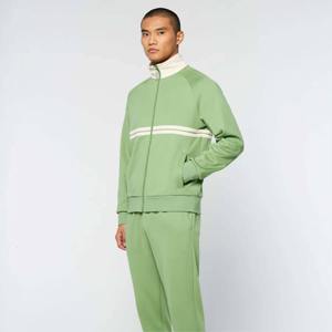 Ensemble veste et pantalon de survêtement à la mode pour hommes-Doux, respirant et parfait pour le sport, le fitness et les vêtements de tous les jours - Product Image 1