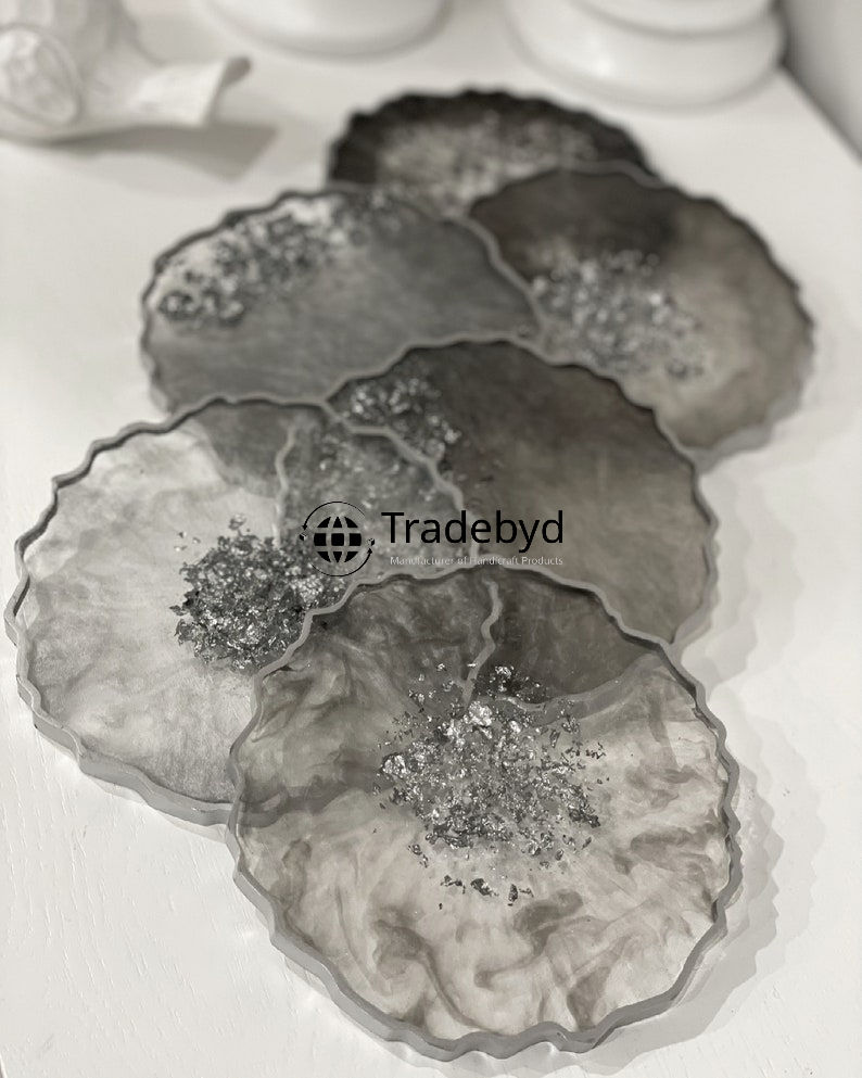 Available in different colors