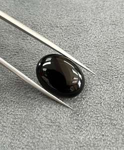 Piedra preciosa suelta de ónix negro natural 100% sin calentar de corte ovalado facetado de calidad superior para anillos de piedra natal a precios razonables OEM - Product Image 3