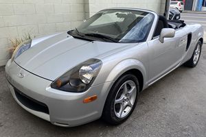 TOYOTA MR2 SPYDER USADO, 2000, Volante a la Izquierda/Derecha - Product Image 2