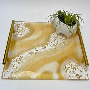 Plateau en résine de luxe motif coloré et artisanal parfait pour la table à manger, la cuisine, le salon ou la décoration de centre de table - Product Image 6