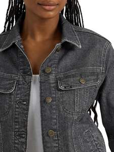Veste en jean surdimensionnée pour femmes pièce de vêtements d'extérieur décontractés qui se fond avec des tenues décontractées quotidiennes créant des looks polyvalents - Product Image 4
