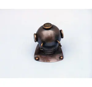 Divers Vintage casque de plongée en métal artisanat collection Marine cadeau décor casque de plongée nautique vintage laiton Antique Designer - Product Image 1