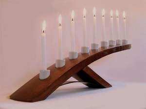 Ménorah de Hanoucca en bois d'olivier fait main, coupes en cuivre, neuf branches, candélabre juif pour les fêtes, décoration judaïque, artisanat religieux authentique - Product Image 5