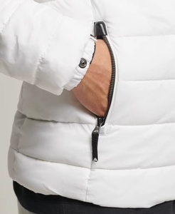Veste d'hiver courte matelassée à capuche blanche pour homme, logo personnalisé, légère, surdimensionnée, imperméable, en duvet - Product Image 4