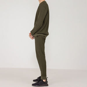 Nouveaux pulls de jogging personnalisés Costumes de survêtement vierges de haute qualité Ensemble de survêtements de sueur avec poches pour hommes Costumes de jogging vierges - Product Image 5