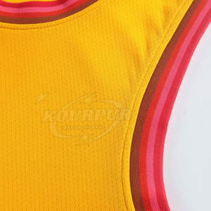 Conjuntos de uniformes de baloncesto de nuevo estilo cómodo para adultos Transpirable de secado rápido 100% Poliéster Jersey deportivo y pantalones cortos - Product Image 4