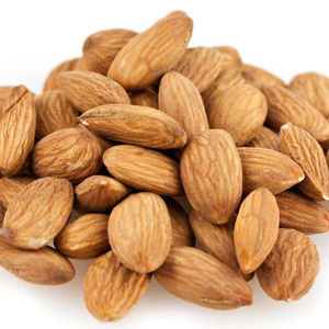 Noix d'amandes grillées biologiques en vrac disponibles dans toutes les tailles séchées et cuites au four pour usage alimentaire vente en gros - Product Image 2