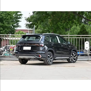 Volkswagen Touryue 300TSI SUV CAR avec titre de propriété propre - Product Image 2