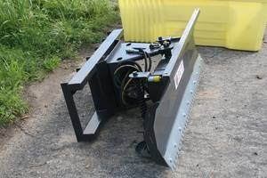 Cuchillas Semi U para Topadoras de Orugas y Ruedas en Venta - Product Image 3