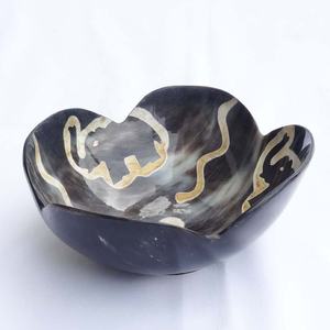 Bol de service en corne de buffle naturel spirituel Parfait avec du naturel chaud pour l'encens ou le maculage à la côte très basse par HF CRAFTS - Product Image 4