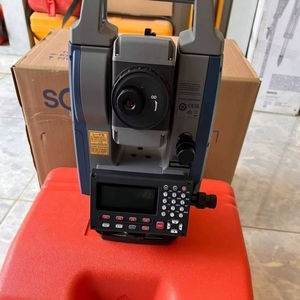 Estación total de la serie IM 52 de Model So_kkia, edición especial, disponible para la venta en buen estado. - Product Image 1