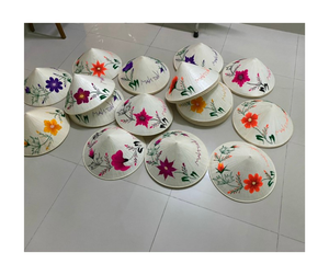 Venta al por mayor de Vietnam Non La, sombrero tradicional hecho a mano de primera calidad perfecto para recuerdos y exportación en el mercado global - Product Image 1