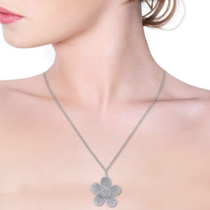 Pendentif en forme de fleur fait à la main en or blanc 14k, pendentif Floral, cadeau de bijoux pour elle - Product Image 2