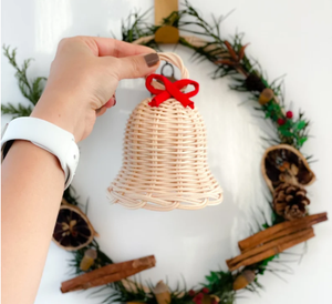 GREENCRAFT Cloche en osier faite à la main Ruban de tartan rustique Décoration suspendue de Noël Taille personnalisée écologique et réutilisable - Product Image 5