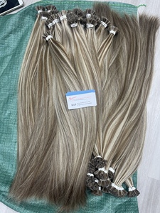 Paquetes de cabello liso sedoso listos para colorear o peinar - Product Image 2