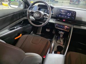 Hyundai Elantra SEL Sport FWD 2025 - Product Image 5