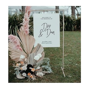 Stand de bienvenue de conception merveilleuse dans le présentoir de bienvenue de couleur blanche de fer pour le décor de fête d'anniversaire de fiançailles - Product Image 1