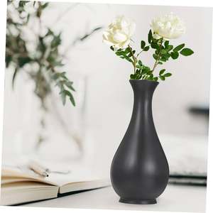 Noir Moderne Couleur Indien En Gros Métal Vases Vase En Aluminium pour La Décoration De La Maison Utilisation Disponible en Gros - Product Image 1