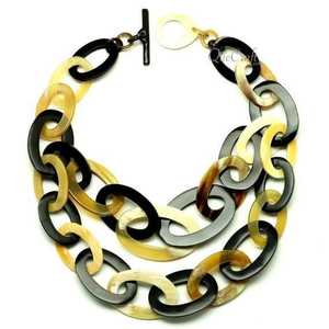 Collier pendentif en corne de buffle élégant de haute qualité fait à la main en résine bois métal os avec diamant et perle conception de chaîne unique - Product Image 1