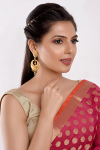 Proveedor indio de joyería fabricante chapado en oro Chandbali Jhumka pendientes de novia conjunto de joyería india para mujer - Product Image 4