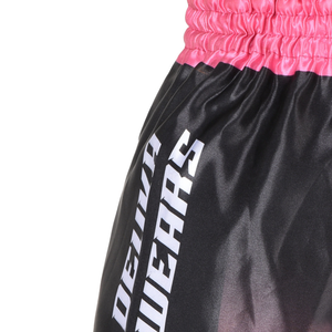 กางเกงมวยไทยพิมพ์ลายแบบซับลิเมชั่น OEM/ODM ของ Deuka พร้อมปักโลโก้ กางเกงคิกบ็อกซิ่ง ผ้าซาตินทนทาน - Product Image 5