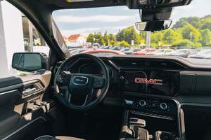 Ventes classiques d'occasion <span class=keywords><strong>2020</strong></span> <span class=keywords><strong>GMC</strong></span>-<span class=keywords><strong>Sierra</strong></span> automatique essence 4 cylindres Euro6d 5 places 400hp voitures d'occasion prêtes <span class=keywords><strong>à</strong></span> exporter dans le monde entier - Product Image 2