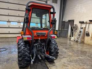 Used for L3301D <b>Wheel</b> Tractor with Over 50,000 Hours and 700kg <b>Weight</b> - Product Image 6