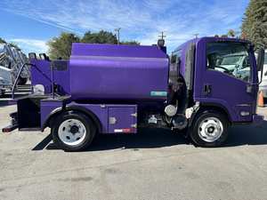 Usado con nosotros: Camión de gasolina/combustible NPR HD de 800 galones, año 2016 - Transmisión automática GM de 6+1 velocidades. Exportación global. Despacho de aduanas gratuito. - Product Image 3