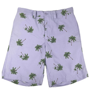 Pantalones cortos de polo de golf para hombre diseñados para la comodidad del verano con tela ligera y transpirable adecuada para uso doméstico - Product Image 1