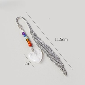 Marcador de Páginas de Pluma de Cristal Natural con Cuentas en Forma de Corazón, Inspirado en Chakras, Regalo Decorativo para Libros - Product Image 6