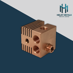 Bloc en cuivre usiné VMC durable pour applications à courant élevé avec filetage de précision et fentes de dissipation thermique - Product Image 2