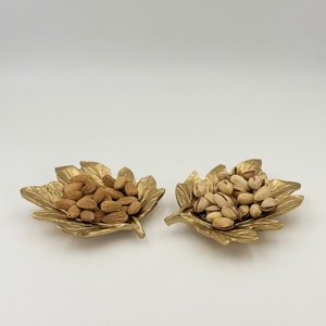 Ensemble de 2 bols à fruits secs faits à la main avec plateau, style luxueux et design moderne, en provenance d'Inde par R B Overseas, en vente au prix le plus bas - Product Image 3