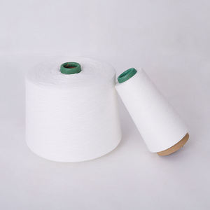 Disfrute de una suavidad superior y una resistencia confiable con nuestro hilo 100% algodón, hecho de algodón natural puro, en grandes cantidades. - Product Image 5