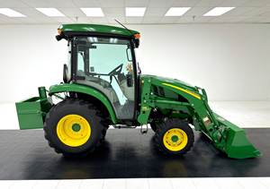 Tracteur compact John Deere 3039 R 2017 - Product Image 5