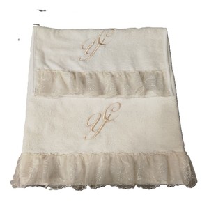 ผ้าเช็ดมือผ้าฝ้ายอิตาลีปักลายพร้อมลูกไม้วาเลนซีญสำหรับคู่รัก - Product Image 1