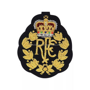 Patchs en caoutchouc PVC souple de haute qualité Logo imprimé personnalisé Badges en caoutchouc Accessoires de mode Badges en caoutchouc Pvc tissu sergé - Product Image 6