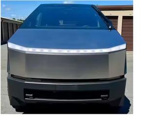 Vclen Occasion 2024 Tesla Cybertruck Aspire AWD Hybride Électrique 8 Cylindres 5 Places Intérieur Sombre Sièges en Cuir Conduite à Gauche - Product Image 3