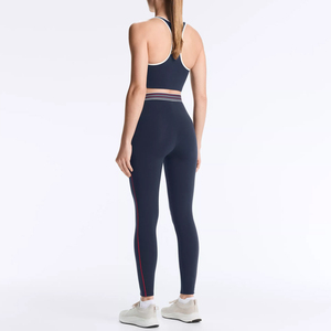 Sujetador Deportivo Personalizado con Logotipo Frontal Sublimado, Corte Ajustado, Alta Calidad, Hecho con el Mejor Material, para Gimnasio y Running - Product Image 4