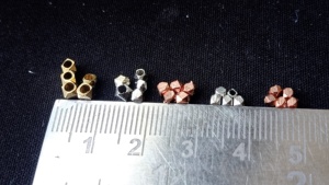 Cuentas de latón facetadas hechas a medida disponibles en cobre plateado y colores de latón para joyería y artesanías de micro macramé - Product Image 4