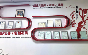 Ma trận chuyển đổi cách ly cao DC-18Ghz 50dB để thử nghiệm thiết bị hoạt động với tốc độ chuyển mạch 10ms - Product Image 4