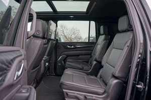 Voiture d'occasion Diesel 2024 RHD/LHD Conduite à droite Livraison rapide disponible Sans accident et prête à être expédiée - Product Image 4