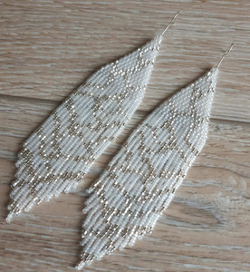 Only 2 Left and in 19 Baskets Seed Bead Earring - Native Earring - Fringe Earring - Product Image 1