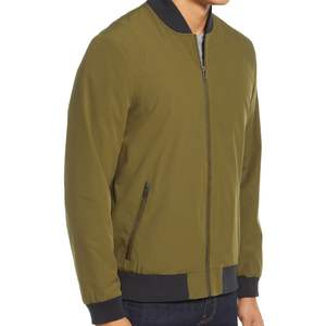 Veste bomber en softshell sur mesure de qualité supérieure en gros 2026, veste élégante pour homme, multi-poches, veste bomber chaude d'hiver - Product Image 5