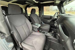 LISTO PARA CONDUCIR - JEEP WRANGLER SPORTT 2014 USADO CON VOLANTE A LA IZQUIERDA/DERECHA - Product Image 2